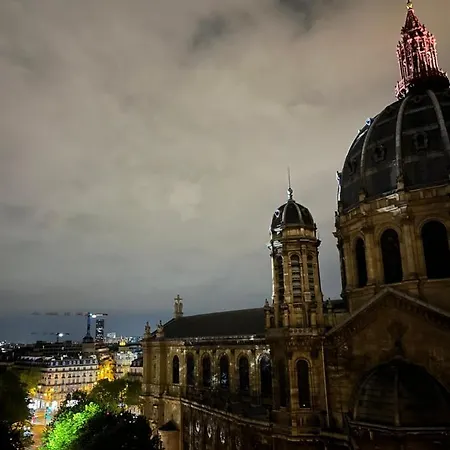 Amazing View With 2 Bed 8, 5 Minute Of The Champs Elysee Apartment *