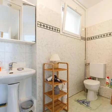 Amazing View With 2 Bed 8, 5 Minute Of The Champs Elysee Apartment *